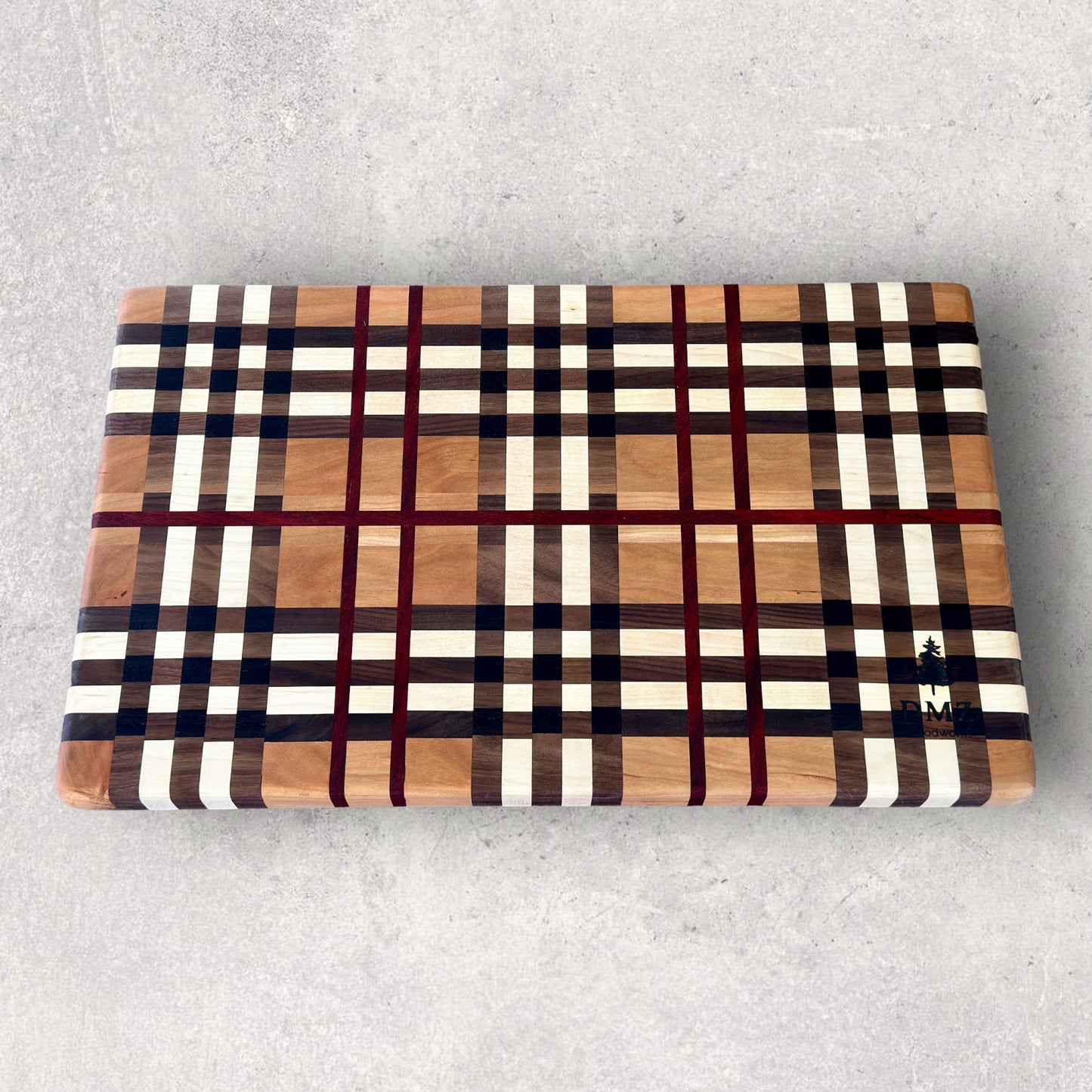 Tartan Pattern Cutting Board