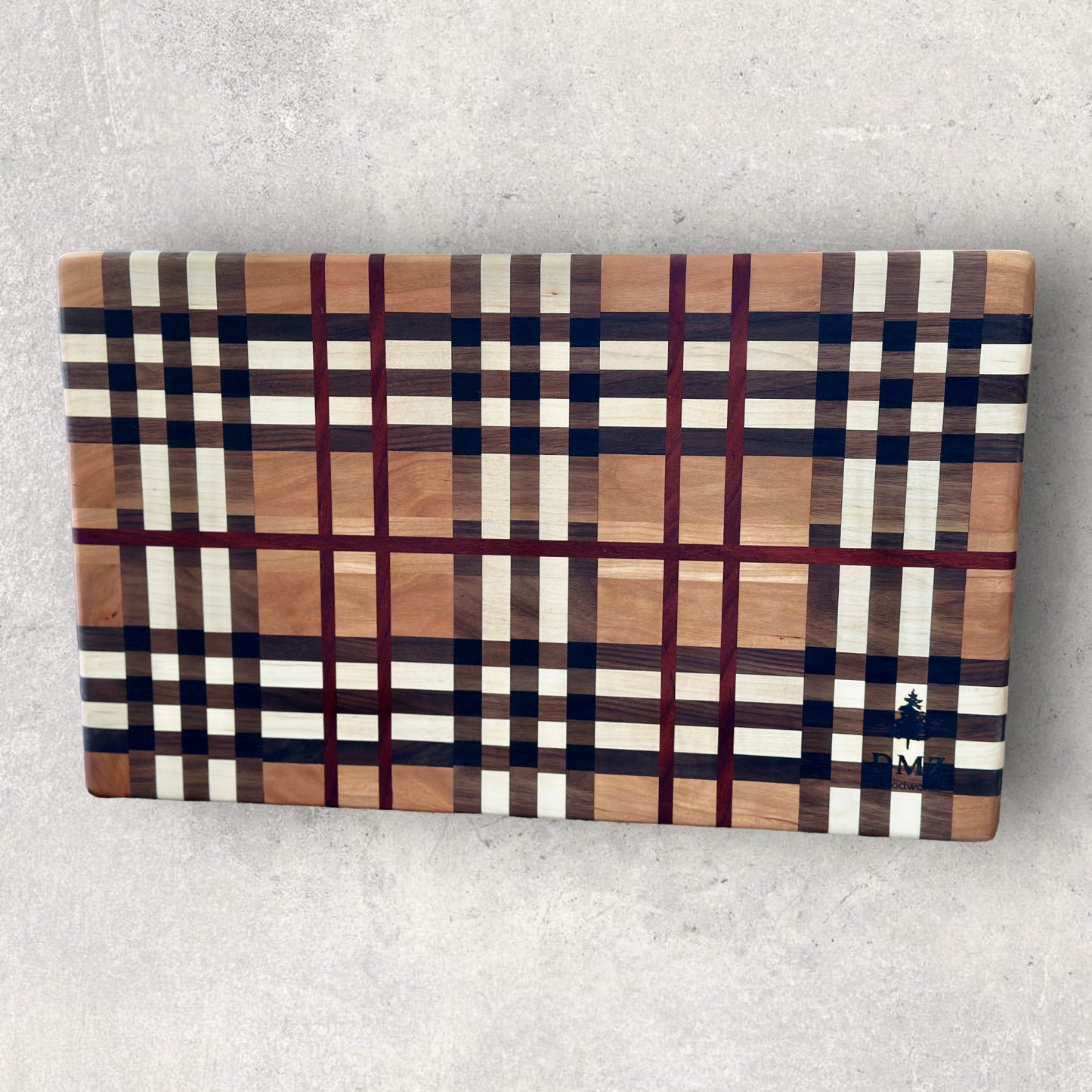 Tartan Pattern Cutting Board