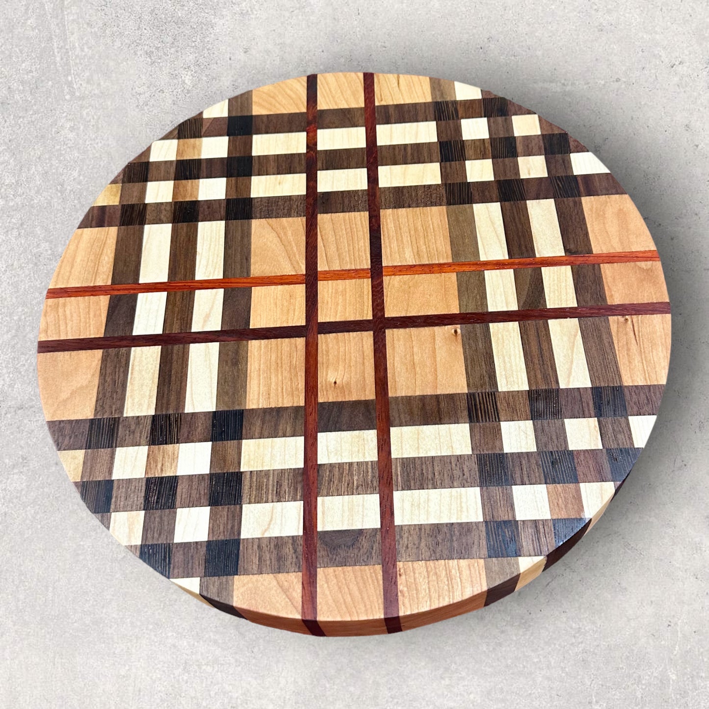 Tartan Pattern Cutting Board